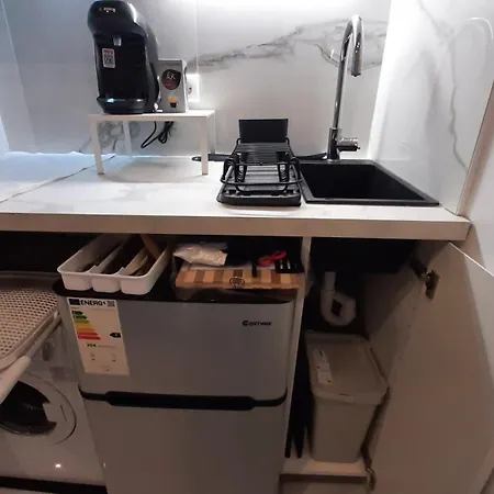 Winter Palace Beausejour *