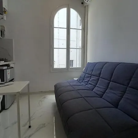 公寓 Winter Palace Beausejour